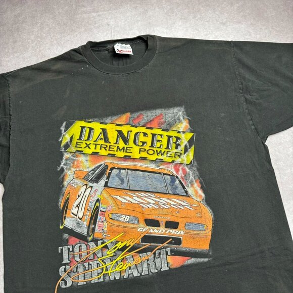 Chase Authentic's Tony Stewart Race Car Graphic Tee - Picture 2 of 6